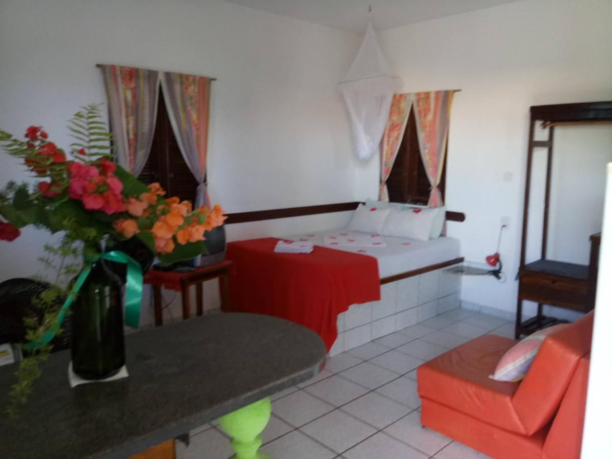 Residencia Pancho Villa Canoa Quebrada Exterior photo