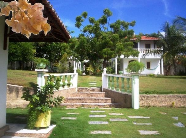 Residencia Pancho Villa Canoa Quebrada Exterior photo