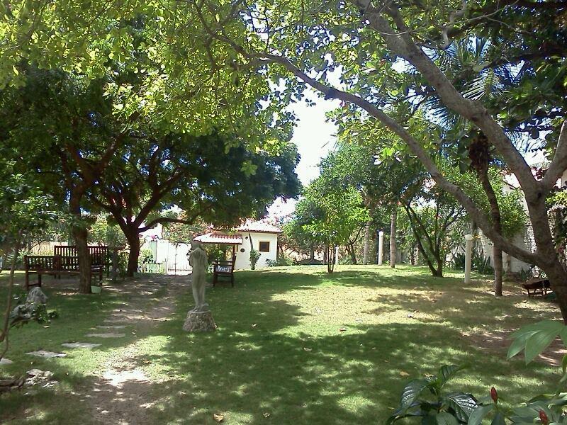 Residencia Pancho Villa Canoa Quebrada Exterior photo